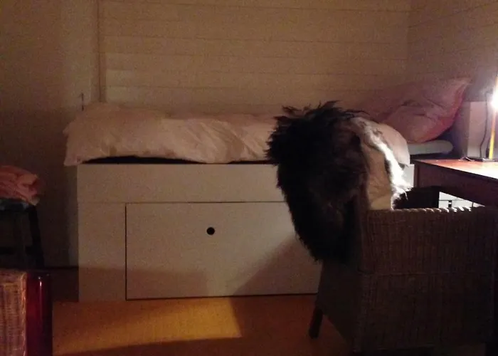 Tinebua Basecamp Senja Hostel Berg (Troms)